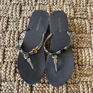 Daisy Fuentes Brown Wedge Sandals M 7-8